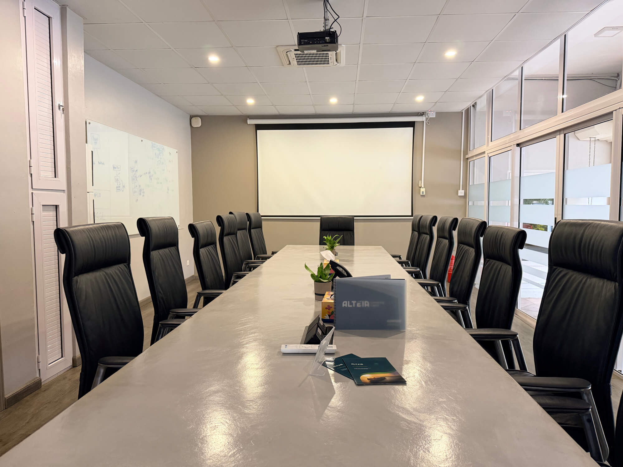 Mauritius office interior